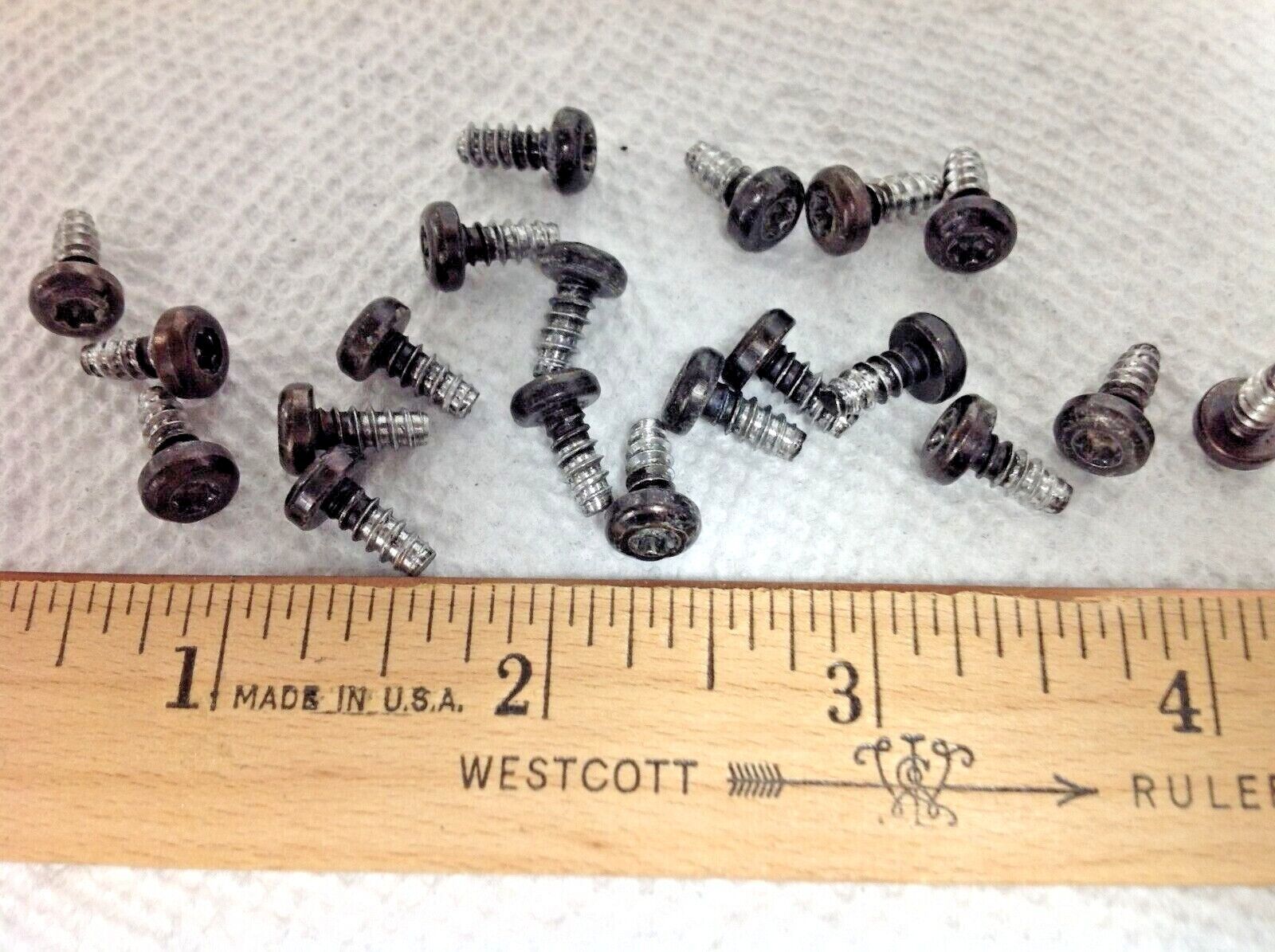 Replacement Screws For Havis Equipment Brackets And Filler Plates, Lot Of 20