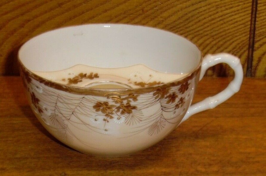 Chinese Or Japanese Export Porcelain Mustache Cup W/ Floral Decoration