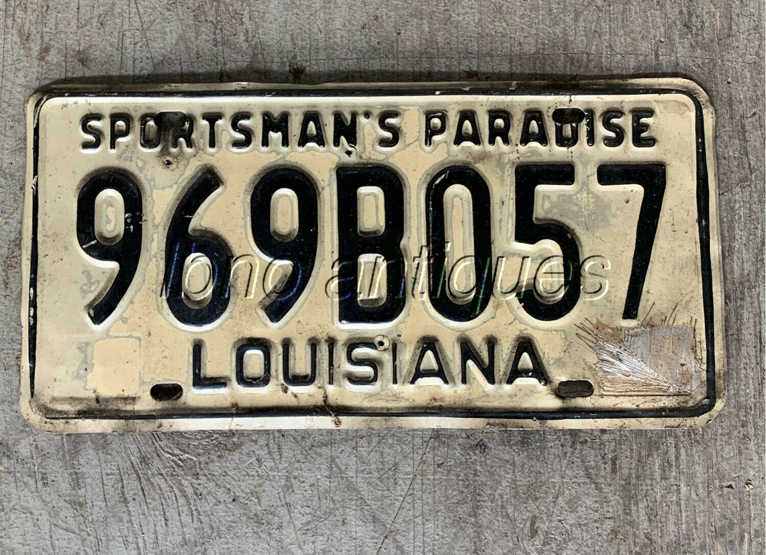 1978-83 Sportman's Paradise / Louisiana License Plate # 969b057