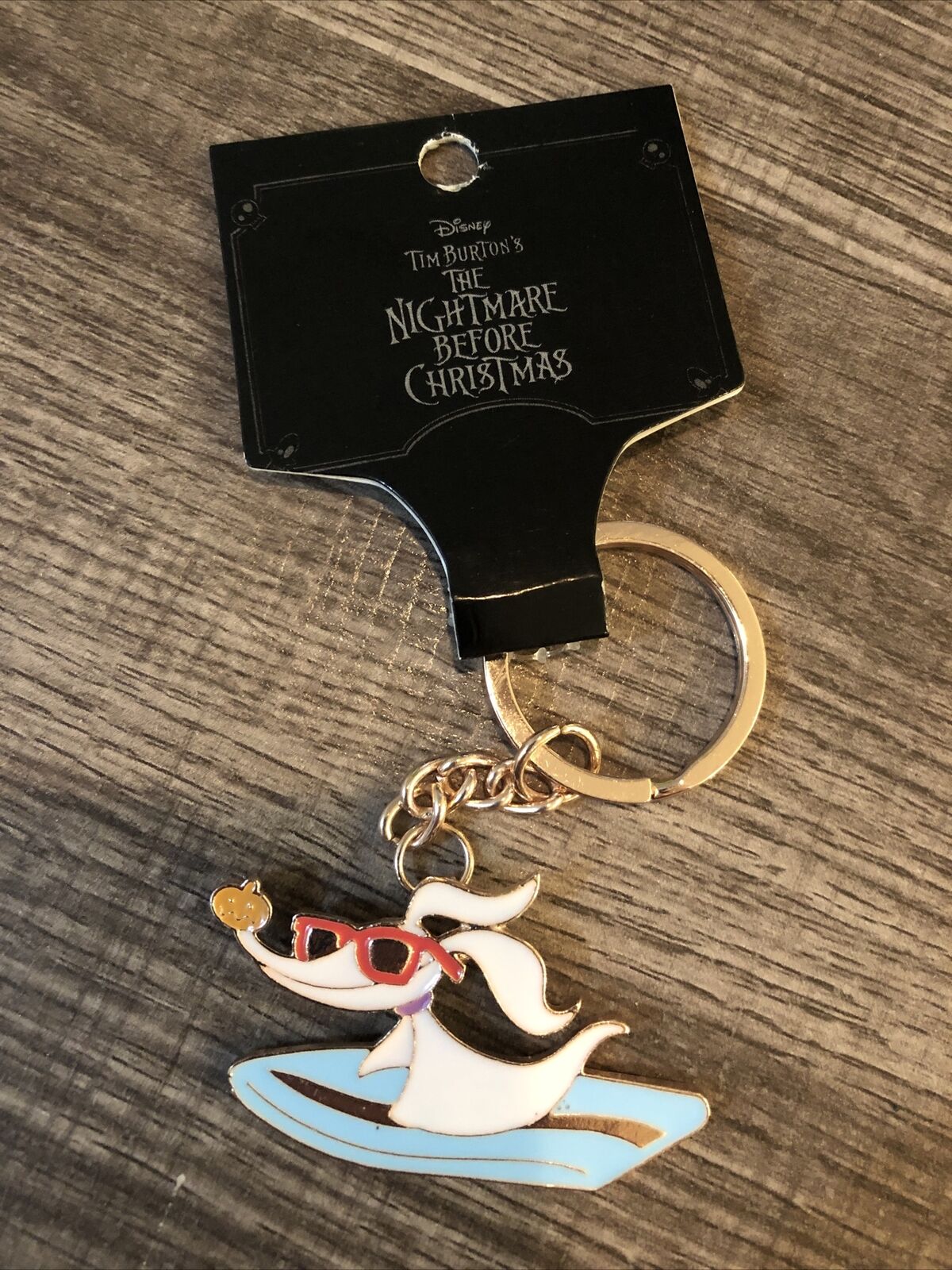 New With Tags! Disney Nightmare Before Christmas Surfing Zero Metal Key Chain!