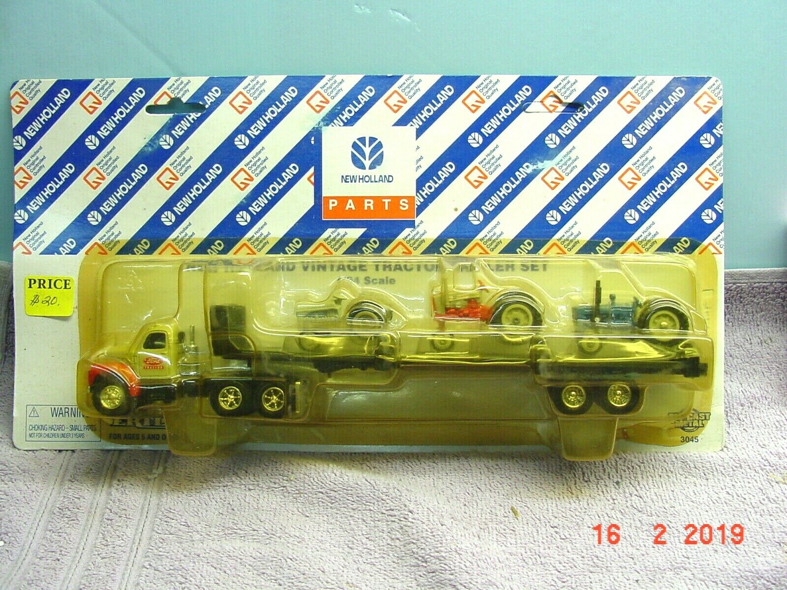 Ford Tractors On Truck, 1/64