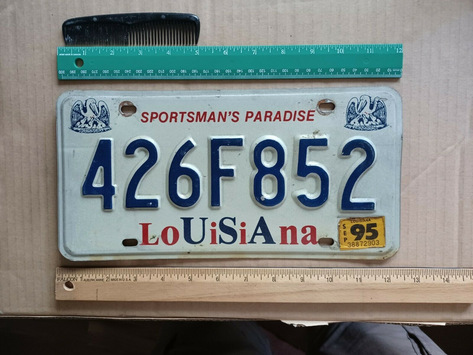 License Plate, Louisiana, Passenger, Sportsman's Paradise, Pelicans, 426 F 852