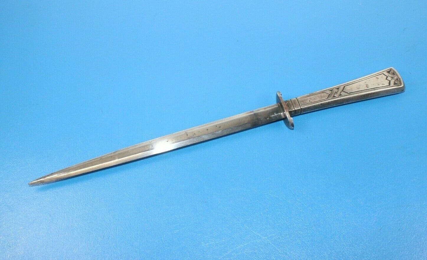 Rare Wwii Vintage German Military  Dagger Knife Blut