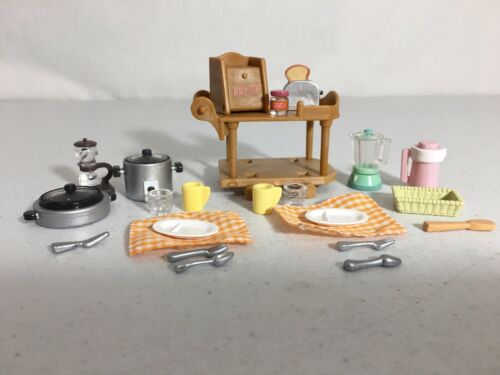 Calico Critters/sylvanian Families Serving Cart With Kitchen Accessories