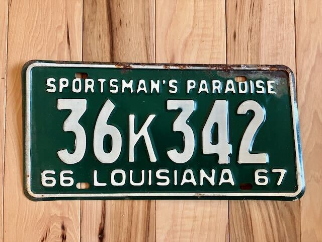 1966/ 1967 Louisiana Sportsman's Paradise License Plate