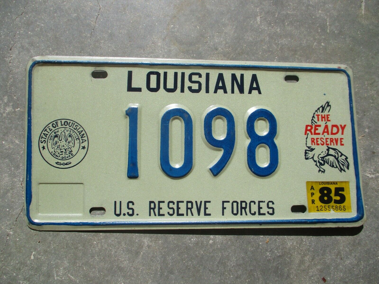Louisiana 1985 U.s. Reserve Forces  License Plate #    1098
